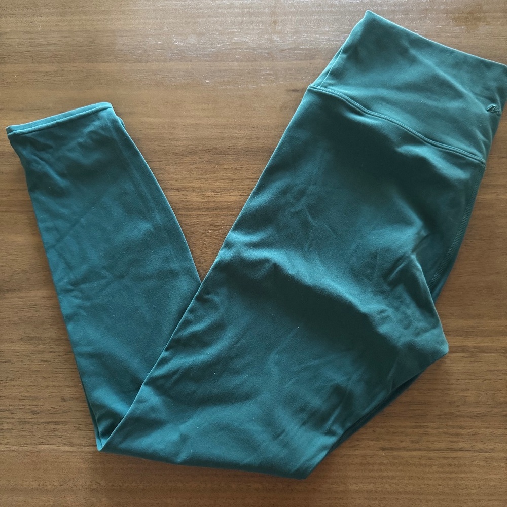 Crossed Waist Modiv Leggings